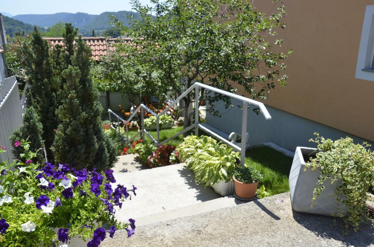 Apartments Lilly - Studio Rijeka Bagian luar foto